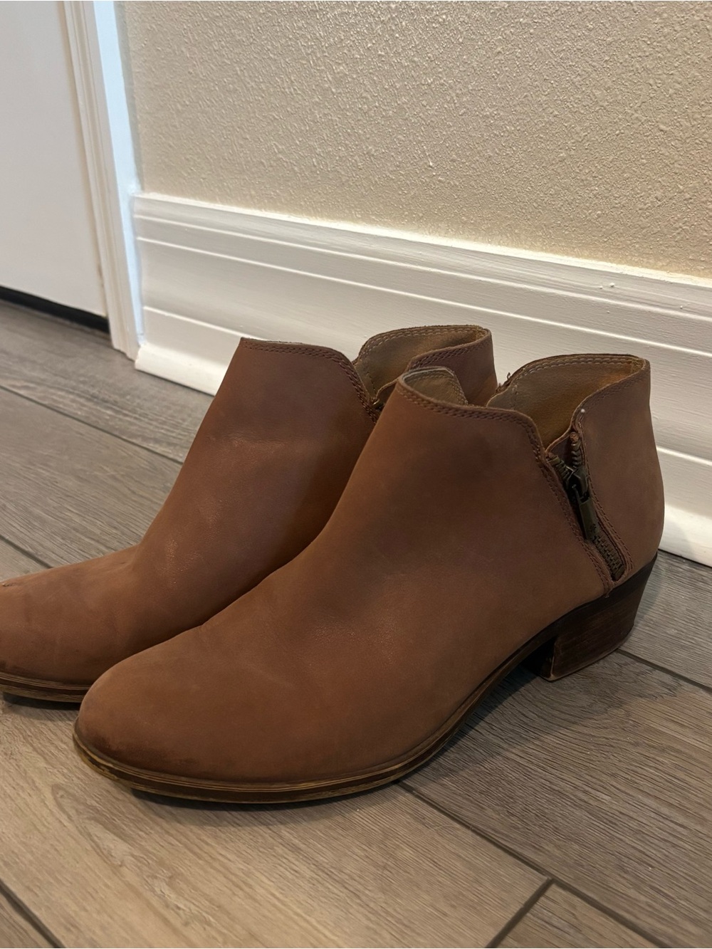 Lucky Brand Brown Leather Ankle Booties with Side Zip